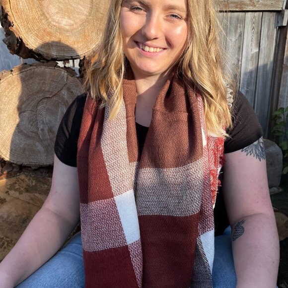 Color Block Blanket Scarf - Marsala - Picture 2 of 3